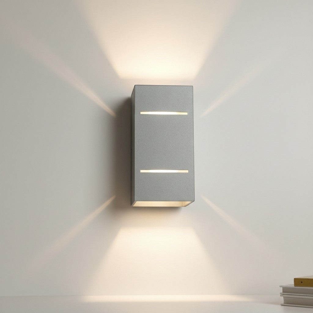 Applique murale extérieure Dimoree grise moderne en métal, éclairage LED blanc chaud, 2 fentes lumineuses, IP54.