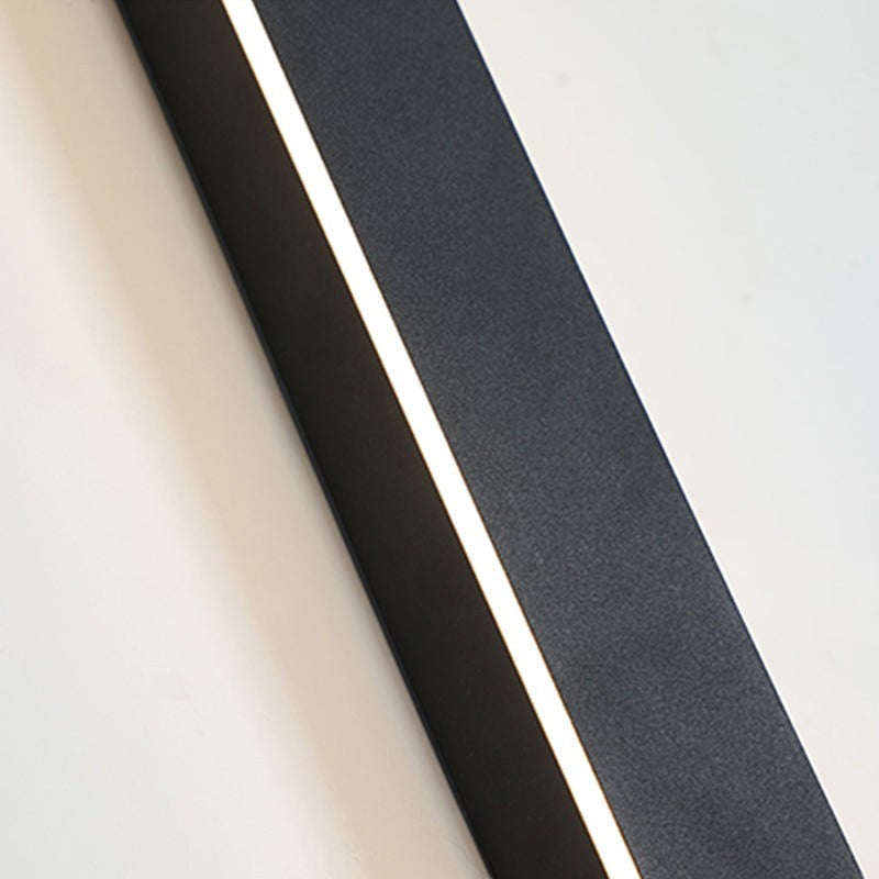 Applique murale extérieure Dimoree minimaliste en métal noir avec éclairage LED linéaire intégré