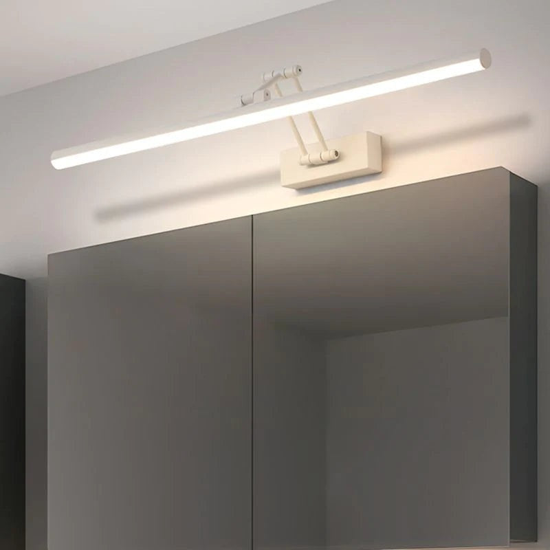Applique murale linéaire Dimoree blanche réglable au-dessus d'un miroir de salle de bain avec éclairage LED moderne