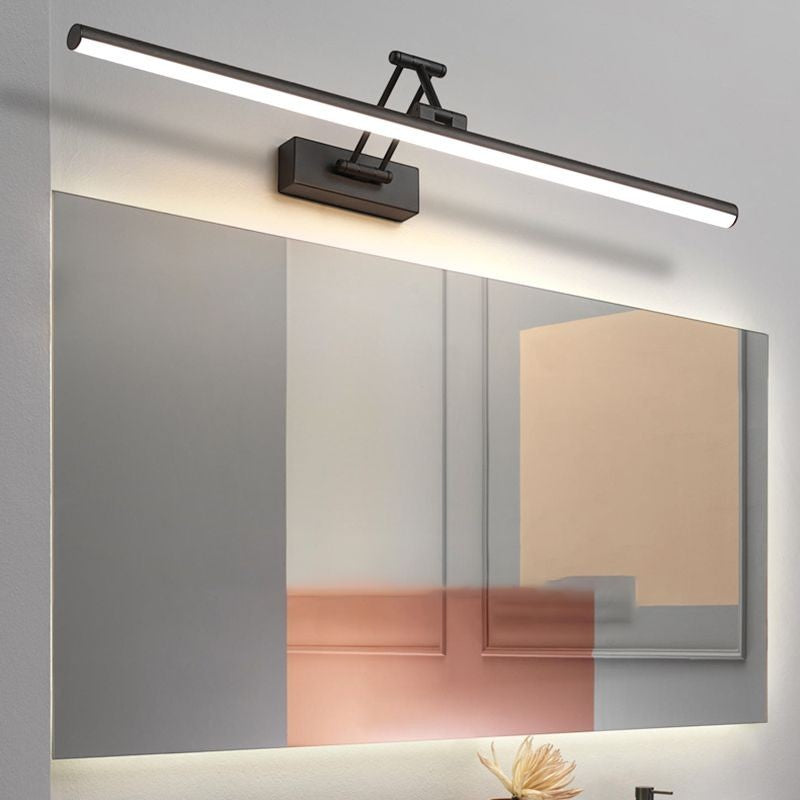 Applique murale linéaire Dimoree réglable en métal noir avec éclairage LED au-dessus d'un miroir de salle de bain