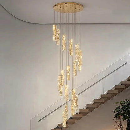 Lustre suspendu Dimoree en spirale avec finition dorée et diffuseurs en verre texturé pour salon ou cage d'escalier