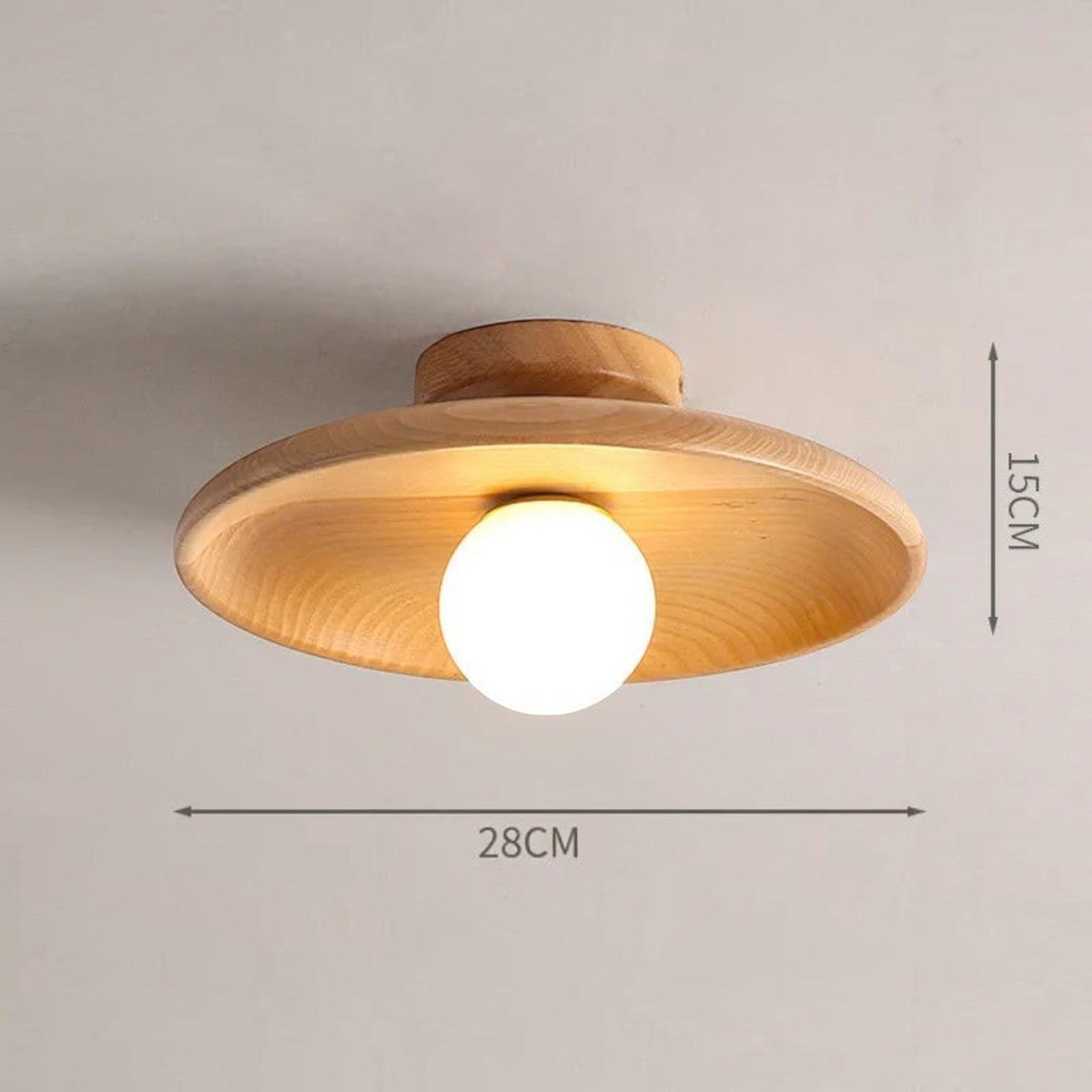 Plafonnier Dimoree en bois de chêne noisette avec diffuseur sphérique blanc pour un éclairage moderne et chaleureux