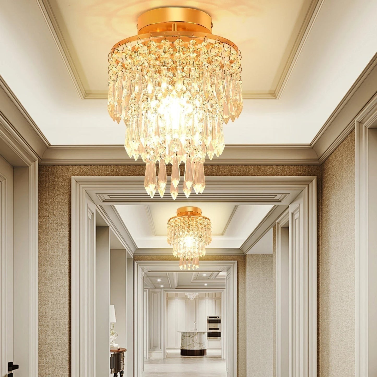 Plafonnier Dimoree en cristal doré avec structure en acier inoxydable pour un éclairage luxueux dans un couloir
