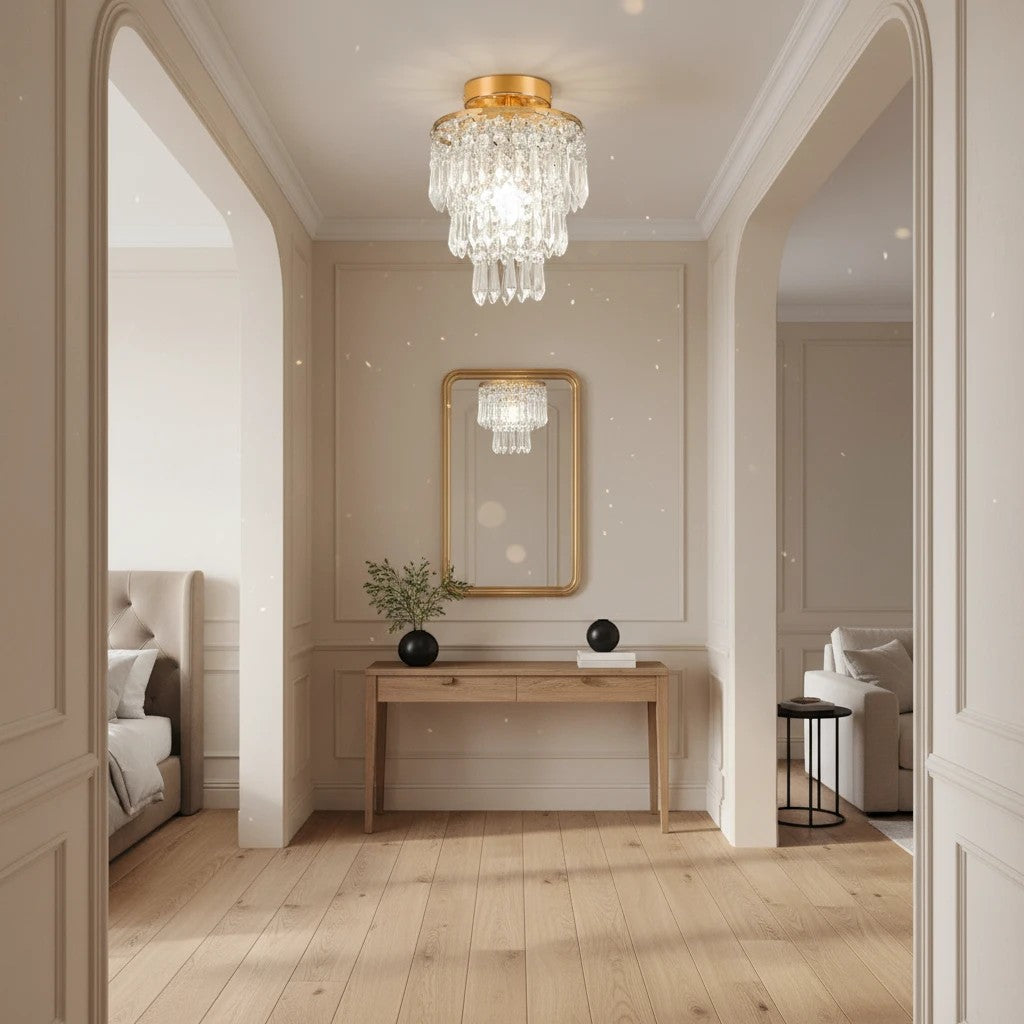 Plafonnier Dimoree en cristal doré et acier inoxydable, design moderne suspendu dans une entrée élégante