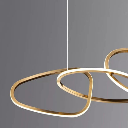 Suspension lumineuse Dimoree moderne en alliage doré avec anneaux entrelacés et éclairage LED réglable