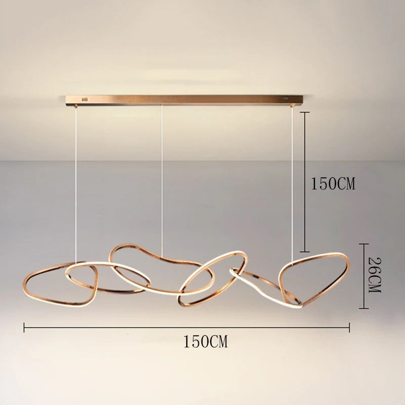 Suspension lumineuse Dimoree moderne en alliage doré avec formes organiques pour salle à manger