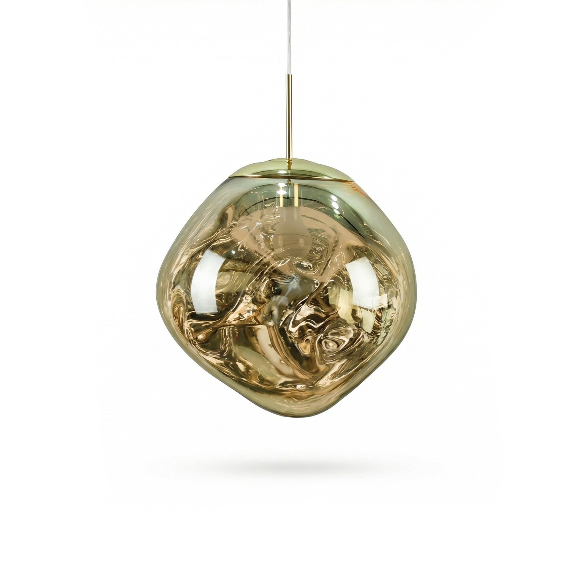 Suspension Dimoree design moderne en verre soufflé ambré aux reflets dorés, forme organique irrégulière et élégante.