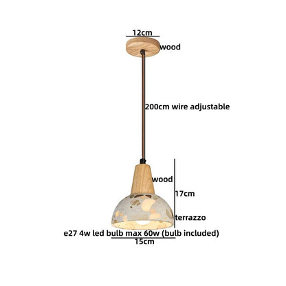 Suspension lumineuse Dimoree de style Wabi Sabi avec abat-jour en terrazzo et détails en bois naturel