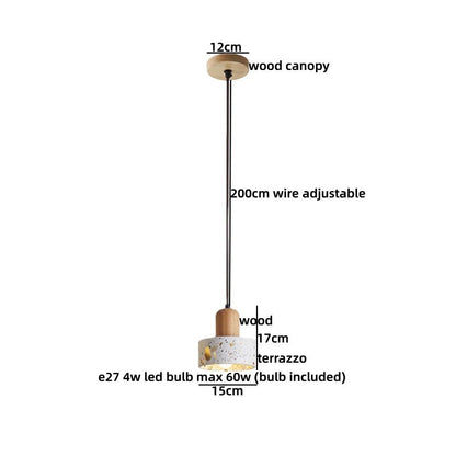 Suspension lumineuse Dimoree de style wabi-sabi avec abat-jour en terrazzo et détails en bois naturel