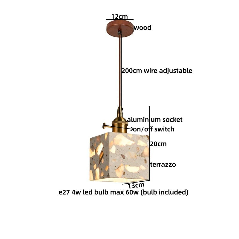 Suspension lumineuse Dimoree de style Wabi Sabi avec abat-jour carré en terrazzo et support en bois naturel