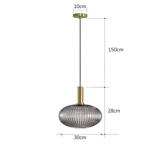 Suspension Dimoree moderne en verre fumé nervuré avec structure en métal doré brossé pour un éclairage élégant.