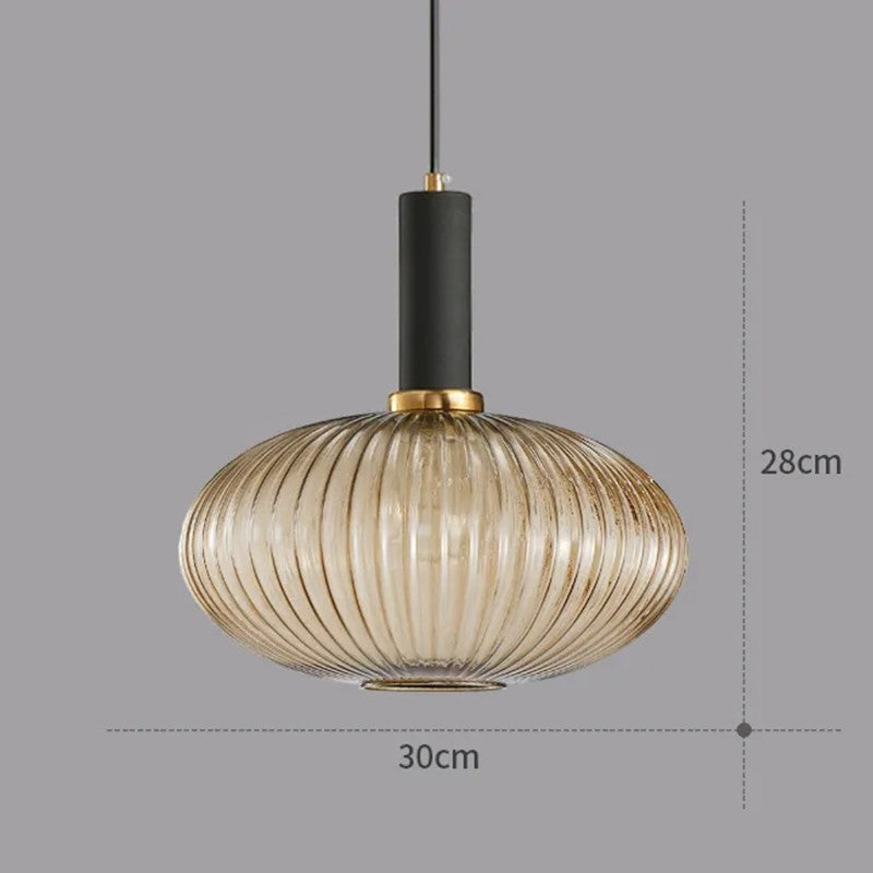 Suspension Dimoree moderne en verre nervuré fumé avec structure en métal noir et doré pour salon ou salle à manger