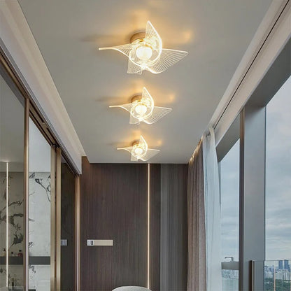 Plafonnier design contemporain doré